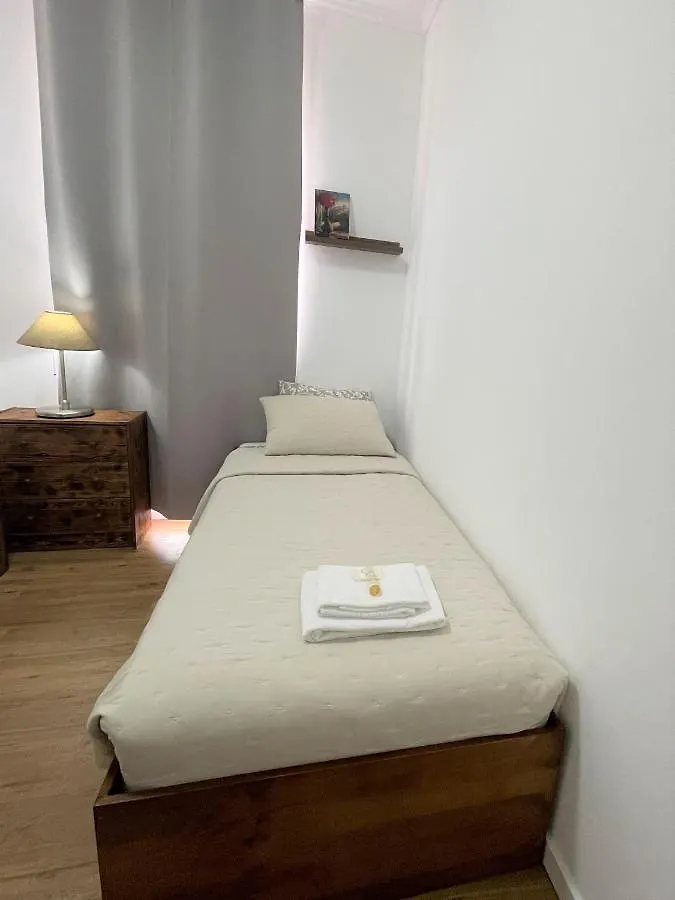 Apartment Center Lisboa 3Bedrooms 0*, Лиссабон
